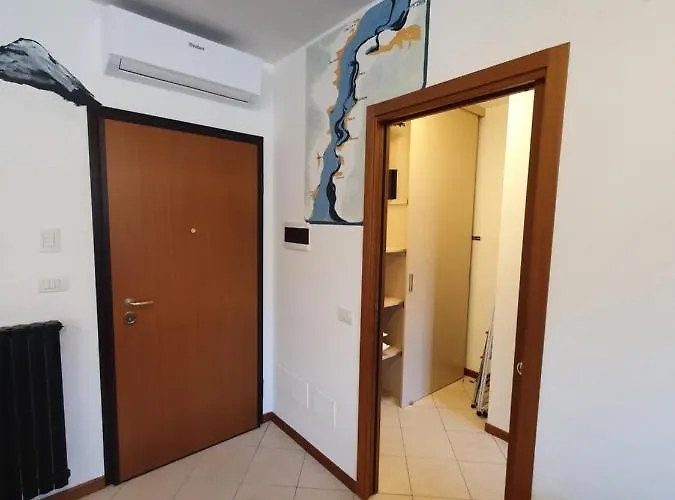 La Casa Nel Vento דירה דרביו